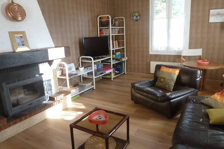 Ganze Wohnung, Bel Appartement Rénové Dans Chalet, Très Spacieux 120 m2, Confortable ,convivial in Villars-Colmars, Castellane und Umgebung