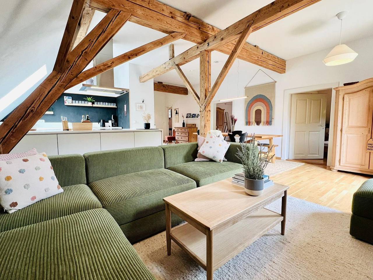 Ganze Wohnung, Moderne Traum-Ferienwohnung mit Balkon & Wlan in Siegsdorf, Bayerische Alpen