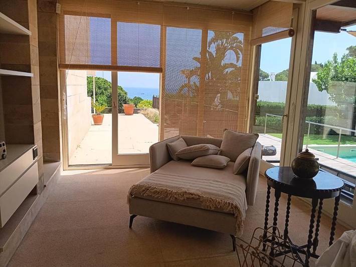 Villa pour 14 personnes, avec jacuzzi et jardin ainsi que piscine et sauna, adapté aux familles à Madrid - 4