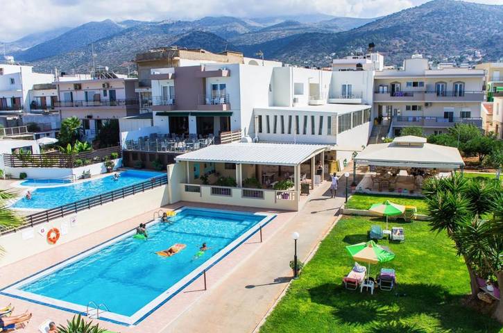 Appartement de vacances pour 2 personnes, avec piscine et jardin