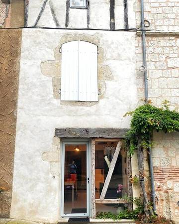 Gîte pour 4 personnes, avec vue et terrasse à Laparade