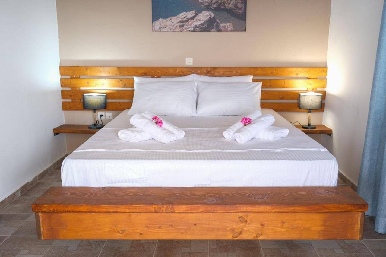 Dream Beyond Luxury Apartments in Samos