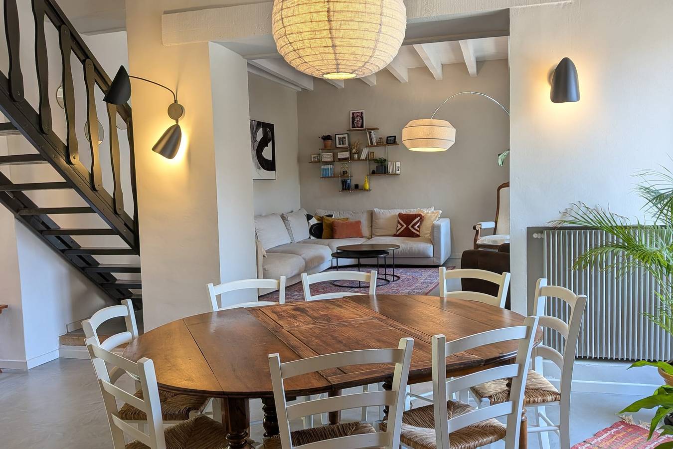 Charming large house in Velleron near Luberon. in Velleron, Vaucluse