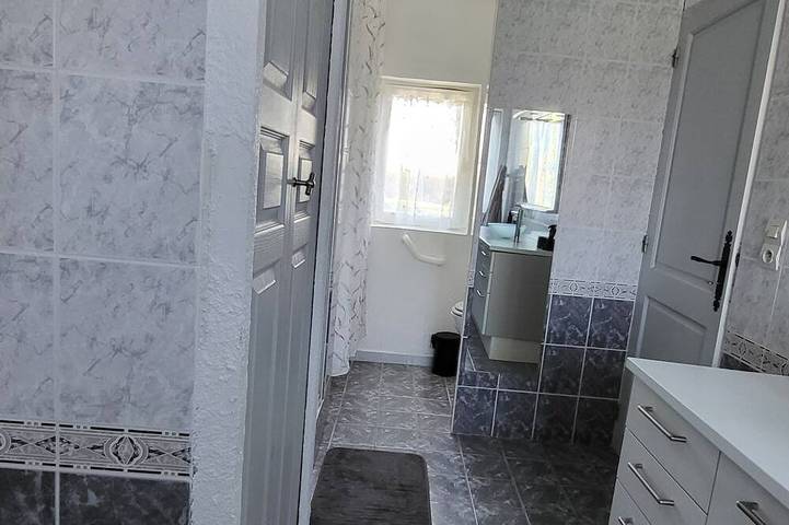 Gîte pour 2 personnes, avec piscine, animaux acceptés dans Mesnil-en-Ouche - 4