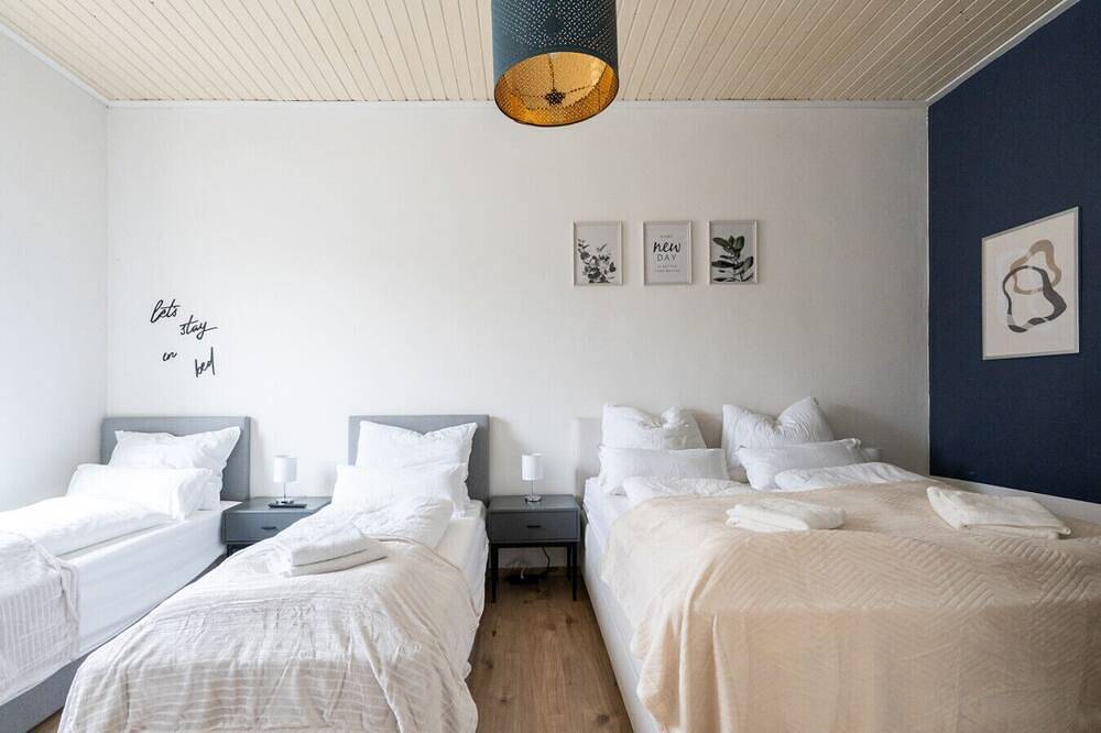 Ganze Wohnung, 70 m² • 3 Bedrooms • Balcony • Near Uni • Netflix in Leoben, Östliche Obersteiermark