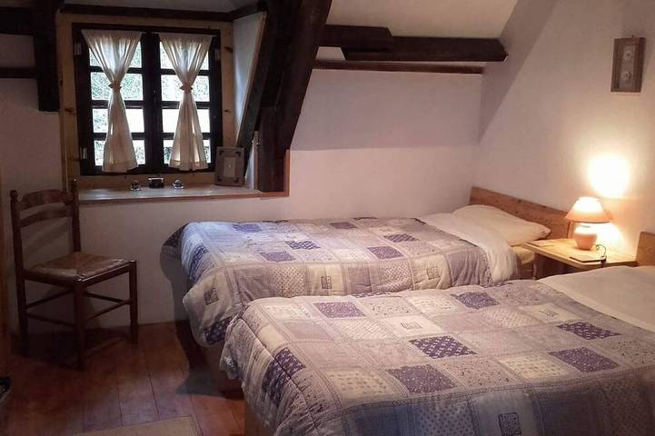 Gîte pour 15 personnes, avec jardin à Camors - 3