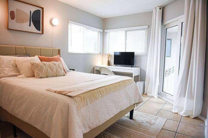 Vacation rental for 4 people, with yard and balcony in Jacksonville Beach