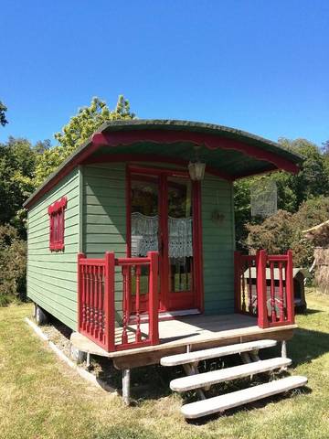 Chambre d’hôte pour 3 personnes, avec jardin ainsi que balcon et vue à Lannion