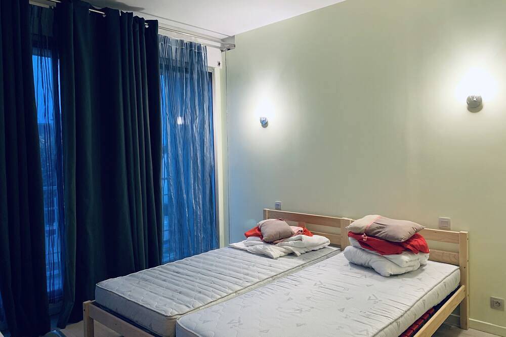 Sanitized House Comfortable Paris1  in Vitry-sur-Seine, Valle del Marne