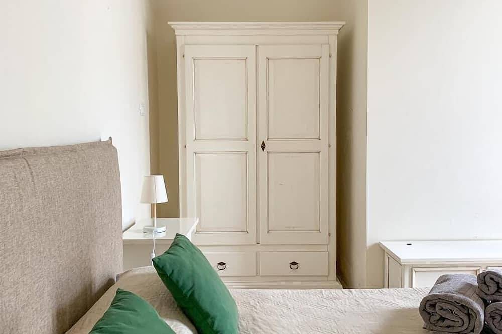 4 B rooms -Boutique B&B in the historic center in Lecce, Lecce (província)