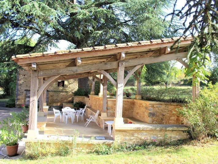 Gîte pour 5 personnes, avec terrasse à Saint-Pardoux-et-Vielvic