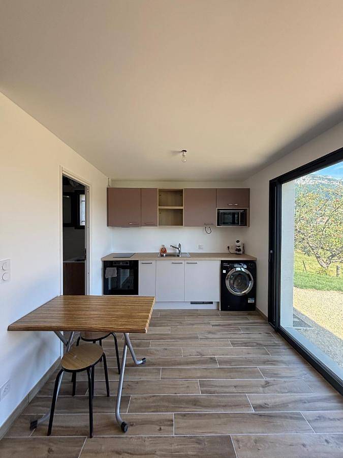 Gîte pour 4 personnes, avec vue et jardin à Saint-Jean-d'Arvey - 2