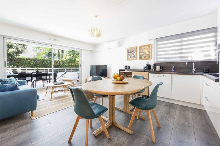 Gîte pour 4 personnes, avec terrasse, adapté aux familles dans Cap d’Antibes - 2