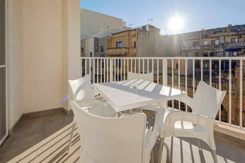 Ganze Wohnung, Charming Gozo Escape | Balcony • AC • Fast Wi-Fi in Marsalforn, Zebbug