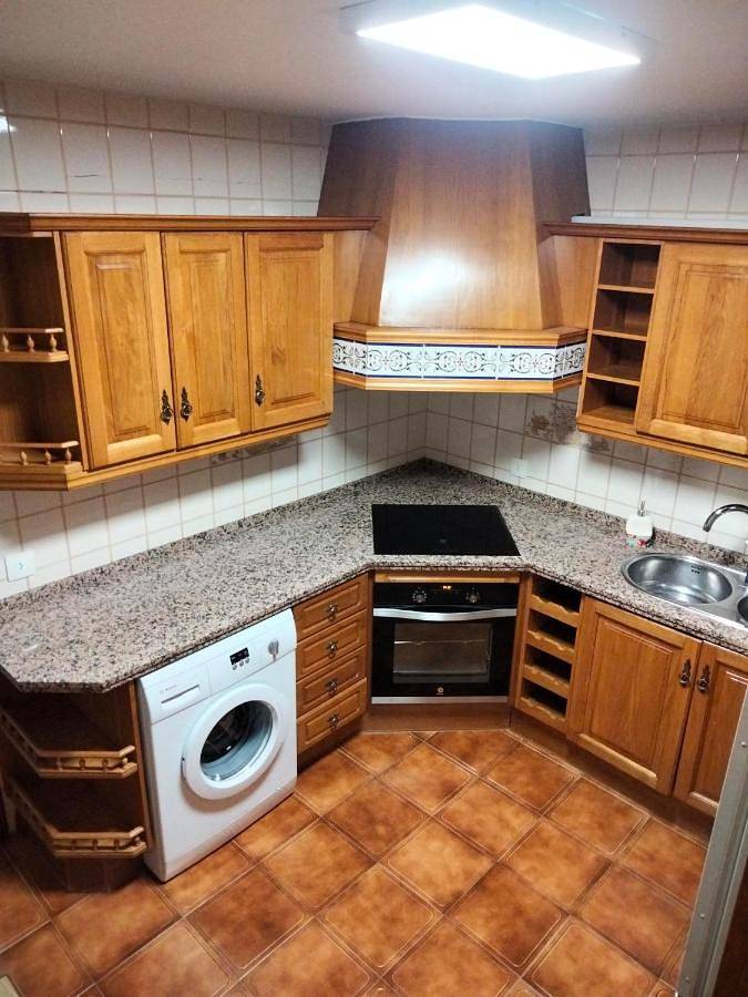 Casa rural para 6 personas, con Balcón además de Terraza y Vistas en Yunquera - 4