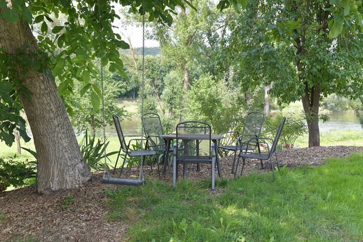 Ferienwohnung für 10 Personen, mit Balkon/Terrasse und Terrasse sowie Garten in Kelheim