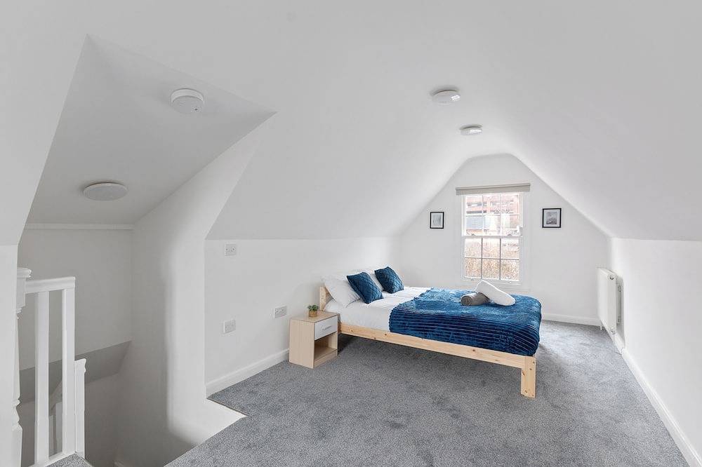 Entire apartment, St Albans Central - 2 bedroom flat - 1 Free parking in Hertfordshire