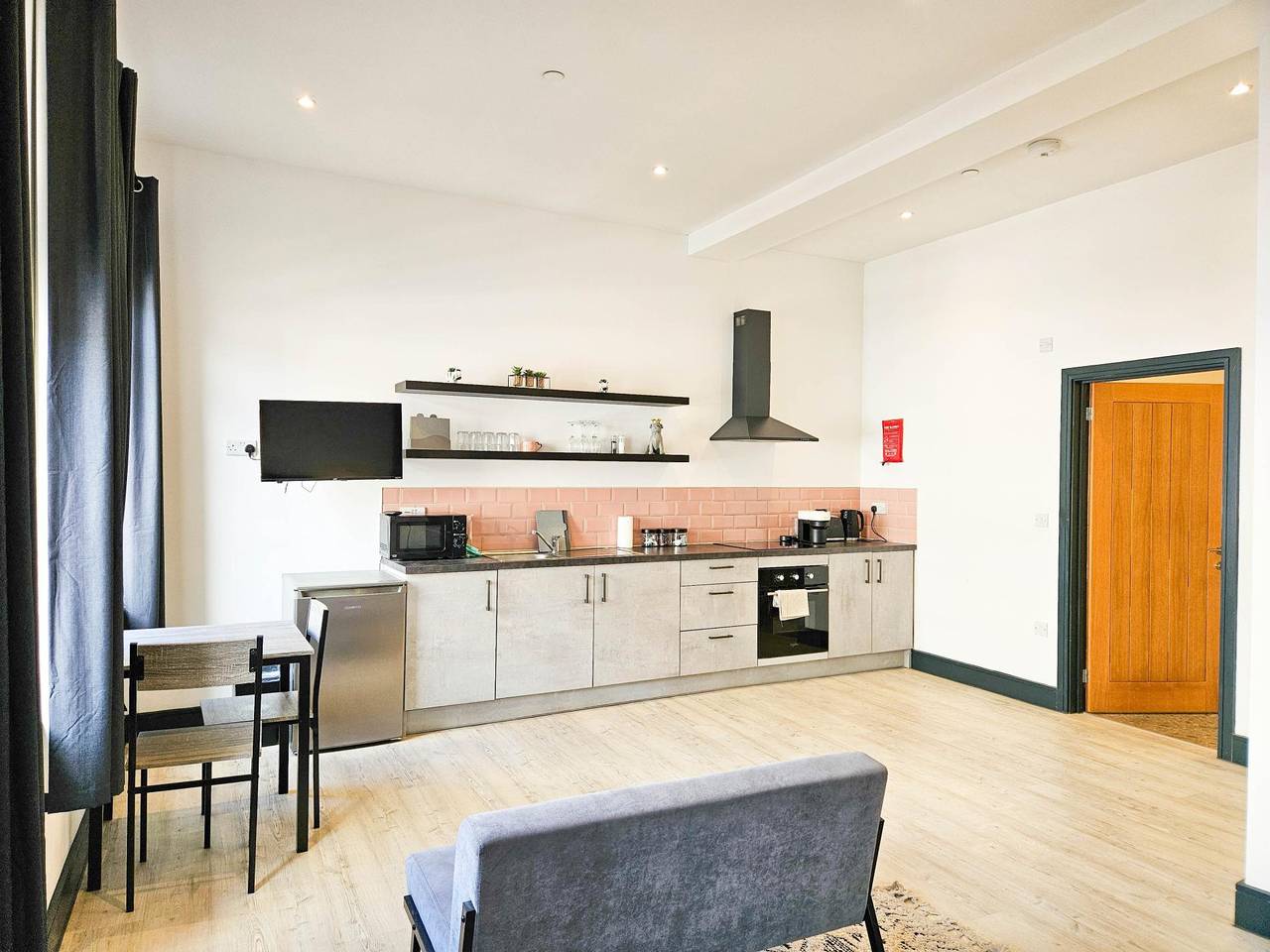 Entire apartment, 5 Kings Buildings Apartment - Studio - Swansea in Swansea, Swansea region