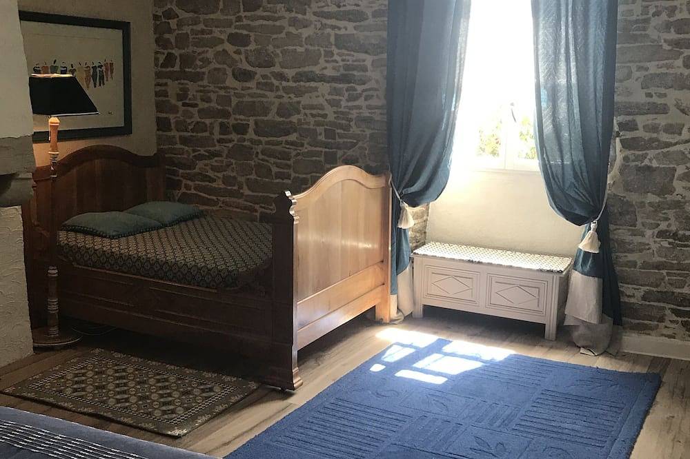 Joli gîte dans un charmant manoir sud finistérien du Xv ème siècle in Melgven, Région de Quimper