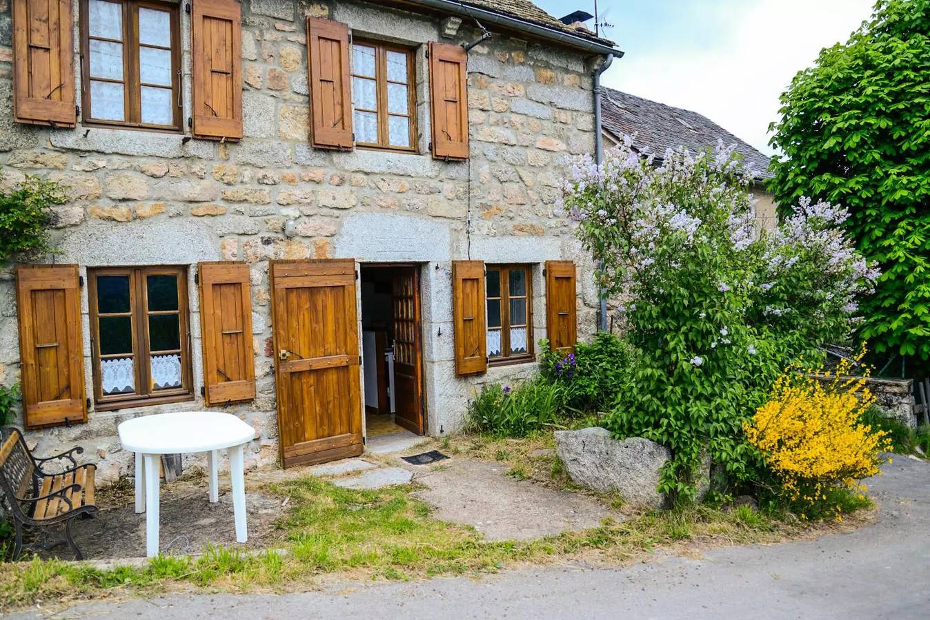 Cottage 7 personas in Peyre-en-Aubrac, Región de Mende