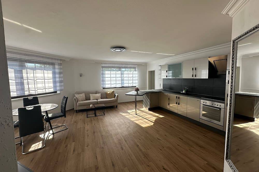 Ganze Wohnung, In & Out Boardinghaus Deluxe-Zimmer in Zweifall, Stolberg