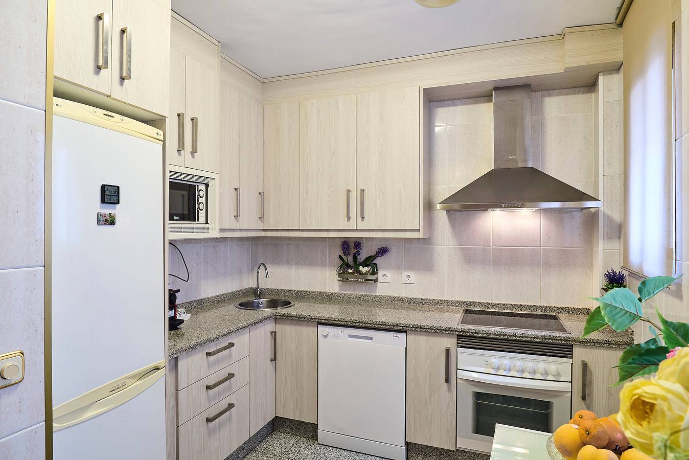 Vakantiehuis 'Casa Filo Vistas Montaña' met Uitzicht op de Bergen, Wi-Fi en Airconditioning in Rute, Sierras Subbéticas