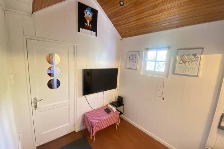 Gîte pour 5 personnes, avec jardin dans Plage Riva-Bella - 3