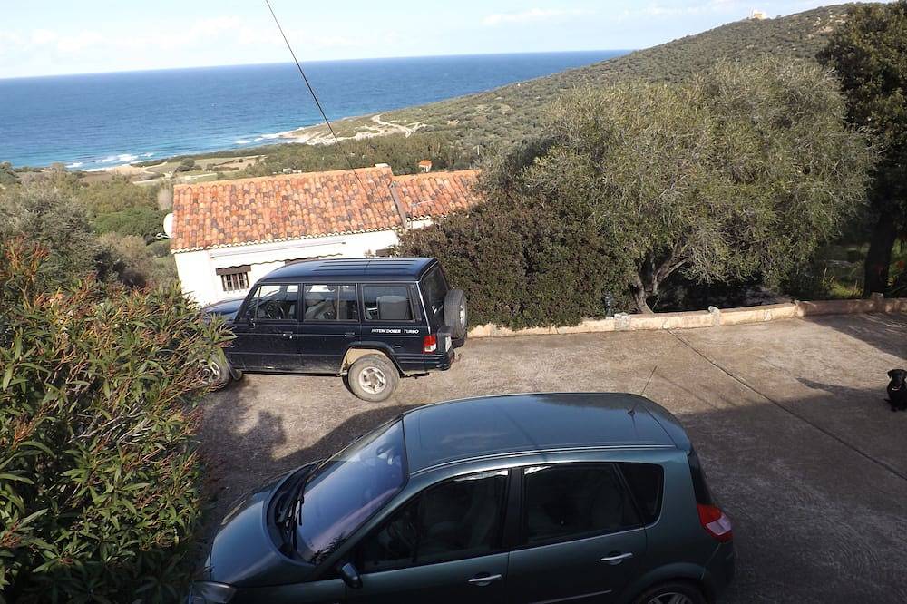 Appartement entier, Appartement  proche île rousse avec vue sur mer  imprenable. in Corbara, Région de Calvi