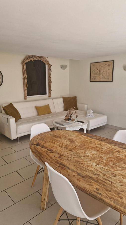 Gîte pour 4 personnes, avec terrasse, animaux acceptés dans Port Gardian