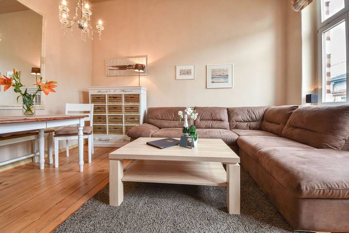 Ganze Wohnung, Villa Magdalena 03 - klassische Bäderarchitektur - sehr strandnah in Drei Kaiserbäder, Heringsdorf