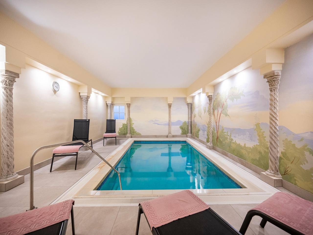 Ganze Wohnung, Liebevoll eingerichtetes Studio am Kurpark in Bad Birnbach in Bad Birnbach, Bayerische Golf und Thermenland