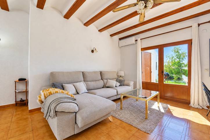 Reihenhaus Villa Rivera direkt am Strand in Les Deveses, Dénia in Dénia, Costa Blanca