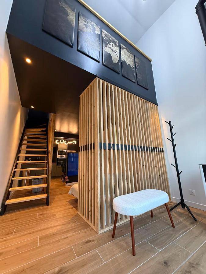Location de vacances pour 2 personnes, avec Jacuzzi et Terrasse à Chaumousey