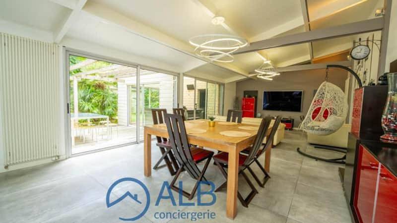 Villa pour 10 personnes, avec jacuzzi et jardin