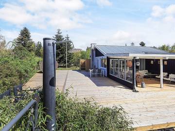 Ferienhaus für 6 Personen, mit Sauna und Terrasse, kinderfreundlich in Lolland-Falster