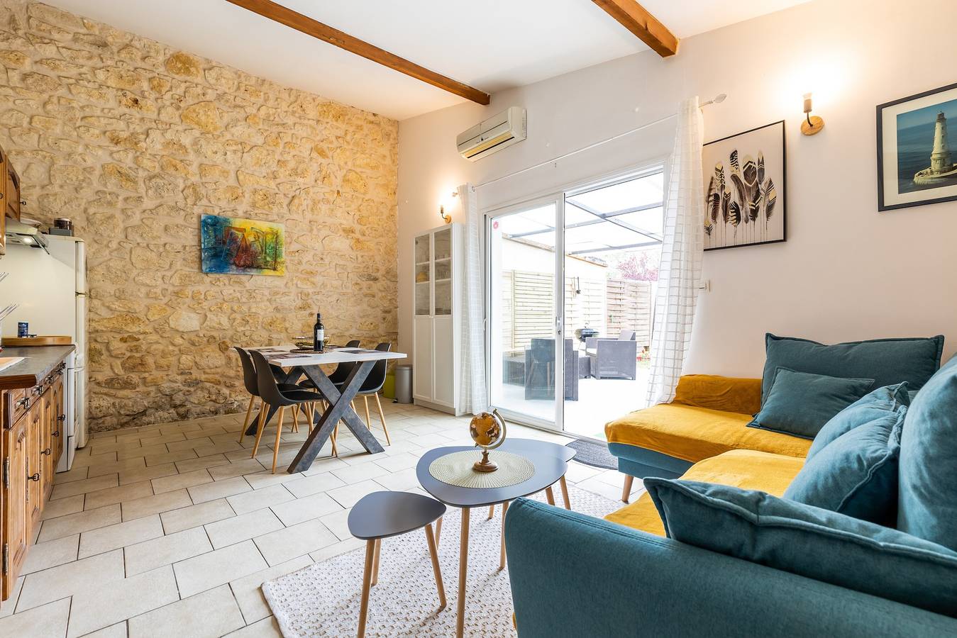 Ferienhaus "Senguinous 2" mit Gemeinschaftspool, privater Terrasse und Wlan in Lesparre-Médoc, Regionaler Naturpark Médoc