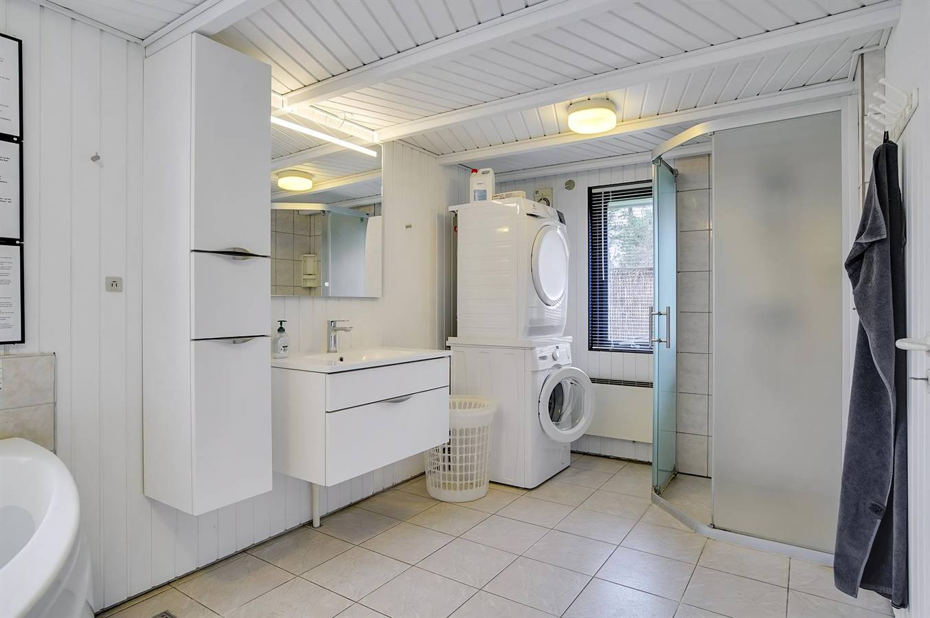 Nice home in Væggerløse w/ Sauna and 2 Bedrooms in Væggerløse, Schwedische Ostsee