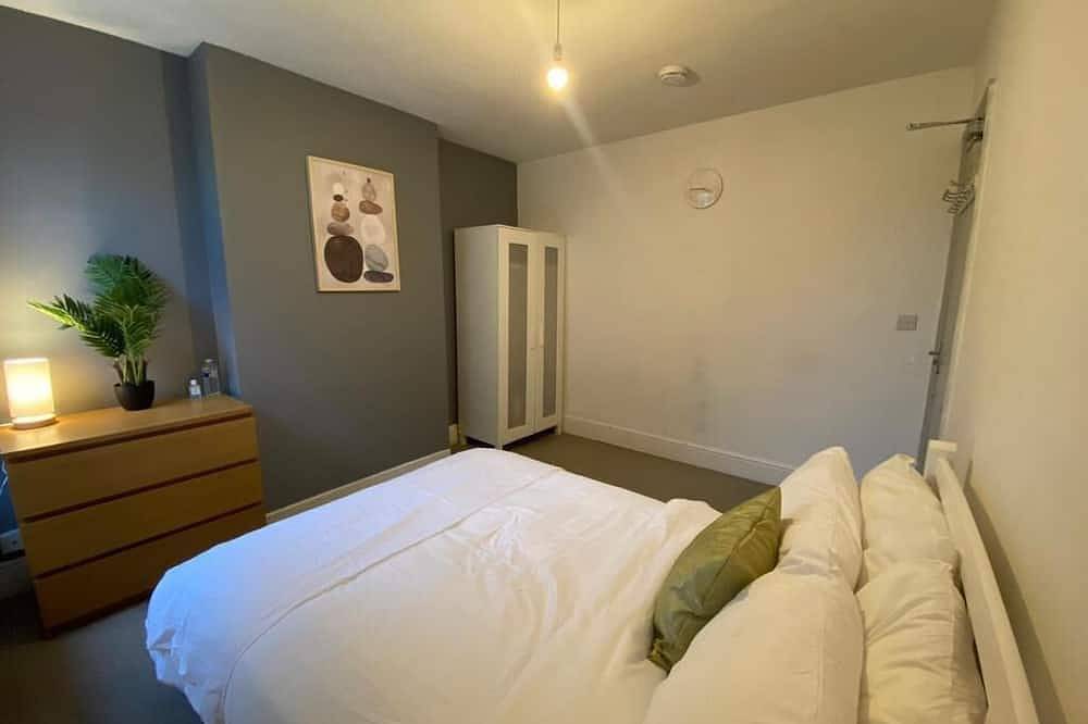 Beautiful, 5bed Family sized whole house whole house,<1mile from city centre in Colchester, Essex