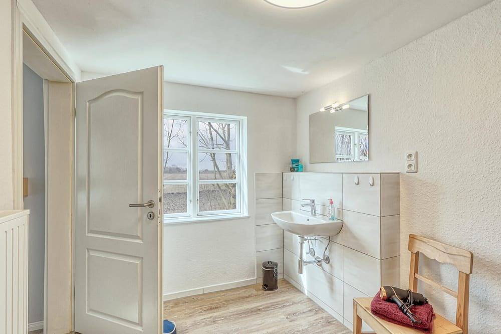 2 bedroom beautiful home in Galmsbüll in Galmsbüll, Nordseeküste