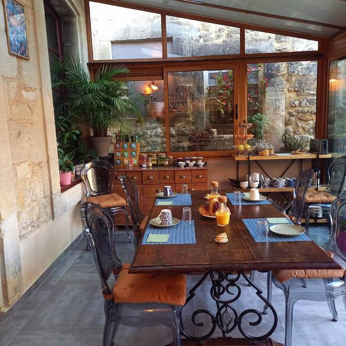 Location de vacances pour 6 personnes, avec vue ainsi que piscine et jardin à Saint-Paul-Trois-Châteaux - 2