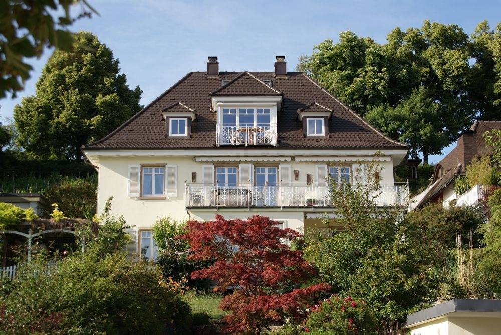 Ganze Ferienwohnung, Ferienwohnung für 5 Personen mit Balkon/Terrasse in Allensbach, Untersee