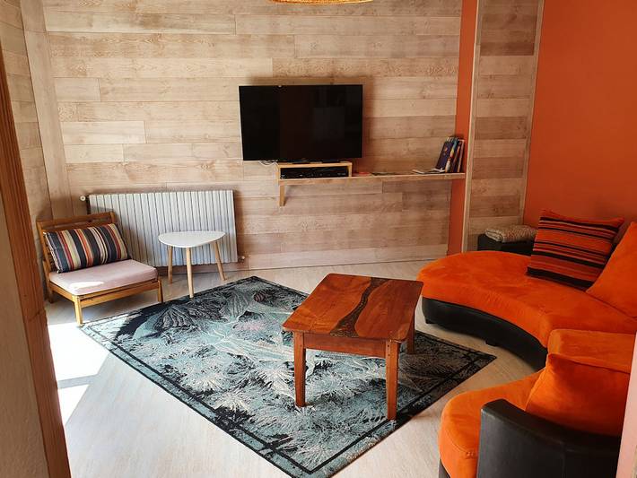 Gîte pour 6 personnes, avec jardin à Gèdre