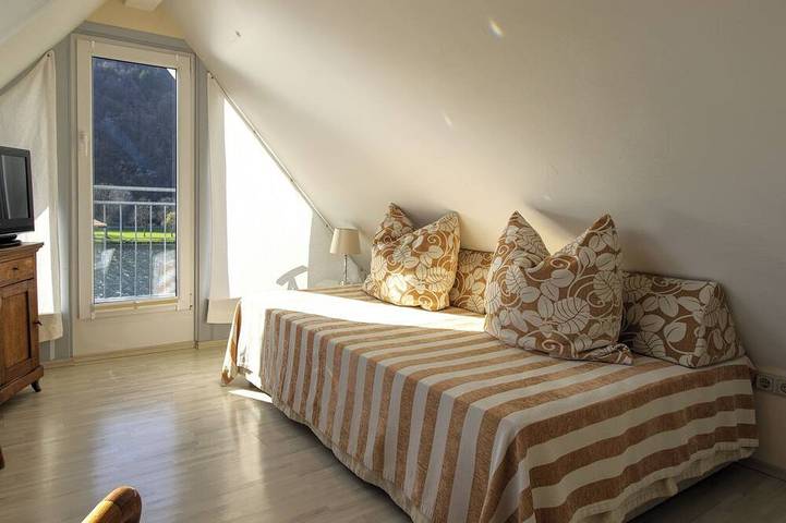Ferienwohnung für 4 Personen, mit Balkon in Bullay - 2