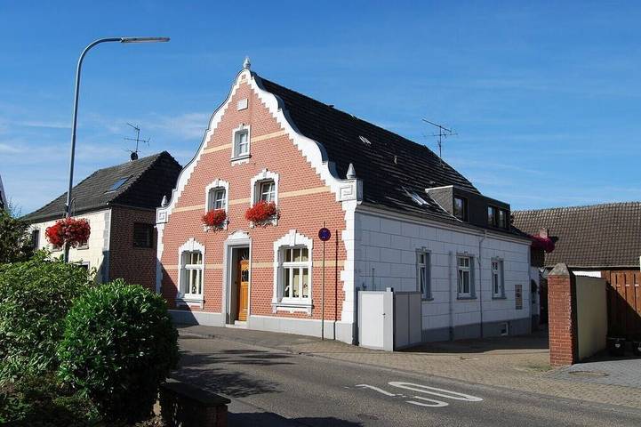 Ferienwohnung für 5 Personen, mit Balkon in Geldern