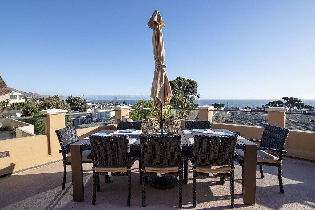 Atemberaubende Luxusvilla auf Cayucos mit herrlichem Panoramablick auf das Meer in Cayucos, San Luis Obispo County