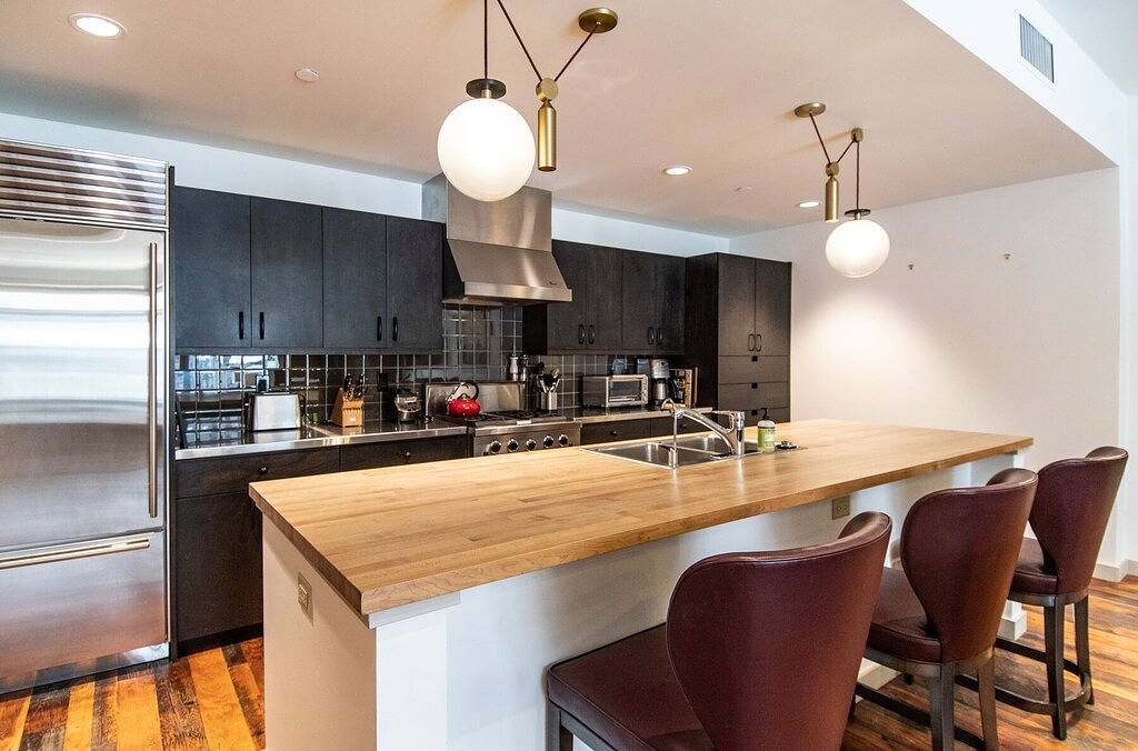 Ganze Wohnung, Raffinesse & Komfort; Urban Flat einen Block vom Town Square entfernt in Jackson (WY), Grand Teton Nationalpark