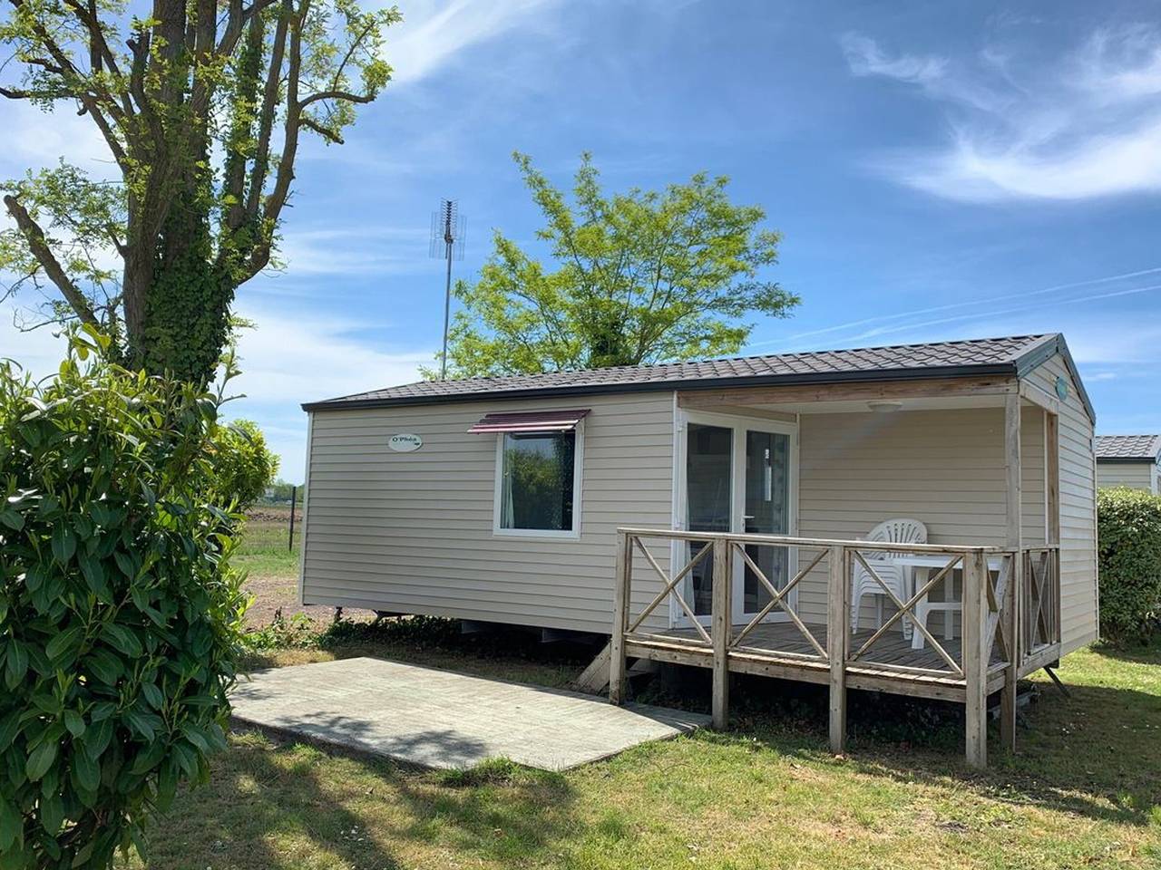 Mobil-home cosy avec terrasse pour 4 pers. in Arvert, Côte de Beauté