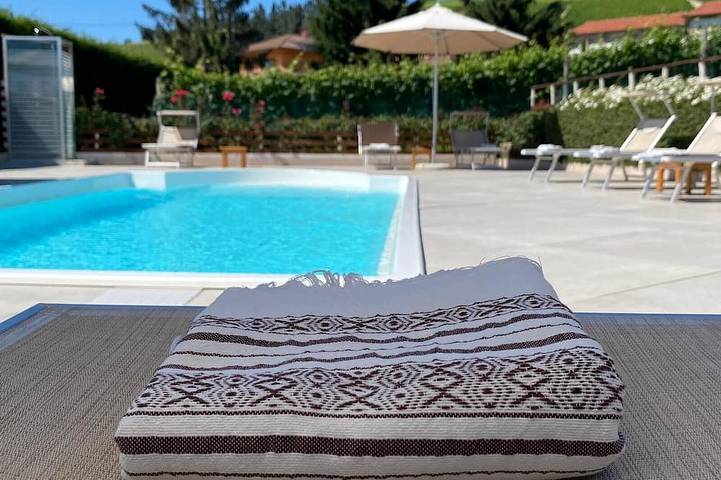 Hôtel pour 6 personnes, avec Jardin à Barolo