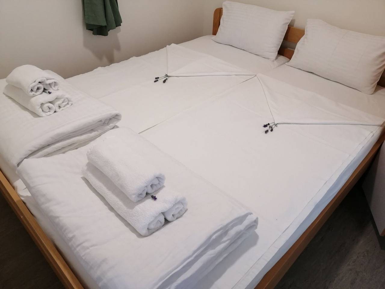 Ihr Lieblingsplatz am Meer – Entspannen, Genießen und Wohlfühlen bei Camping Cremona in Plaža Morovička, Općina Sveti Filip i Jakov