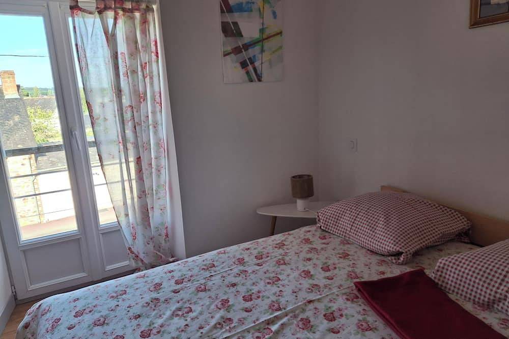 Apartamento entero, Apartment between land and sea in Malestroit, Región de Vannes
